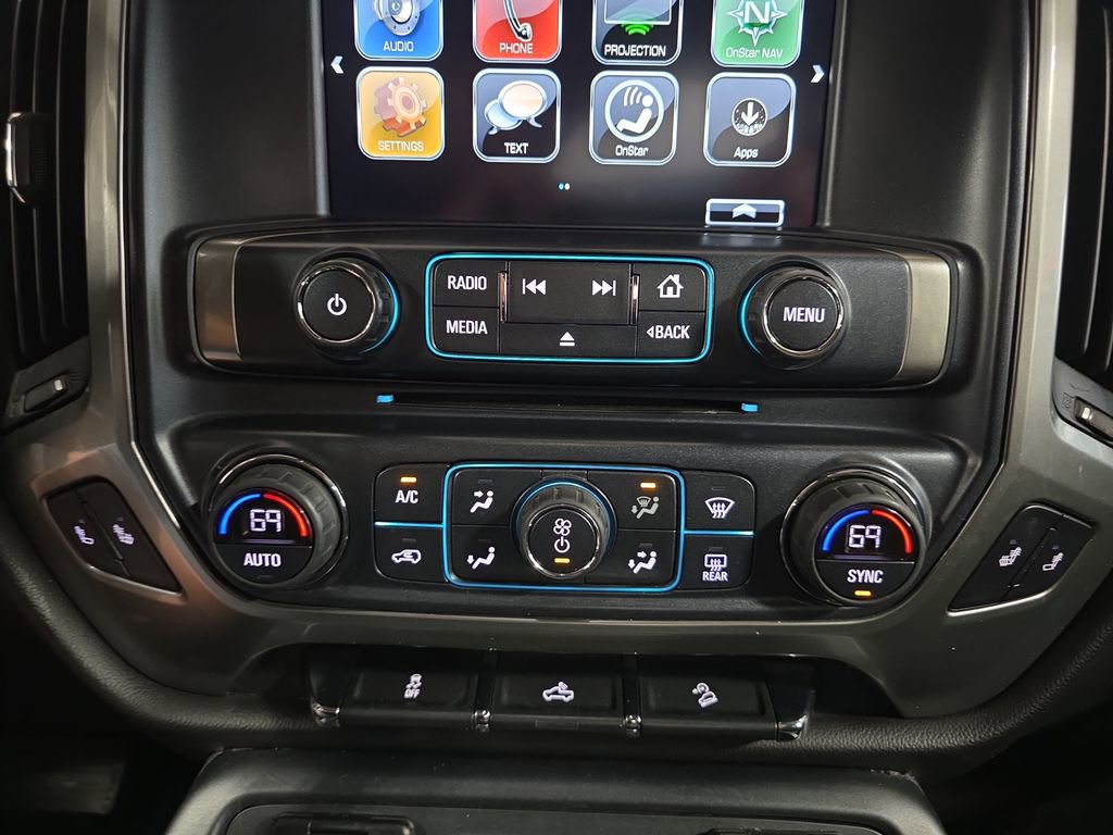 Used 2018 Chevrolet Silverado 1500 LT w/ All Star Edition AWD/4WD image 23