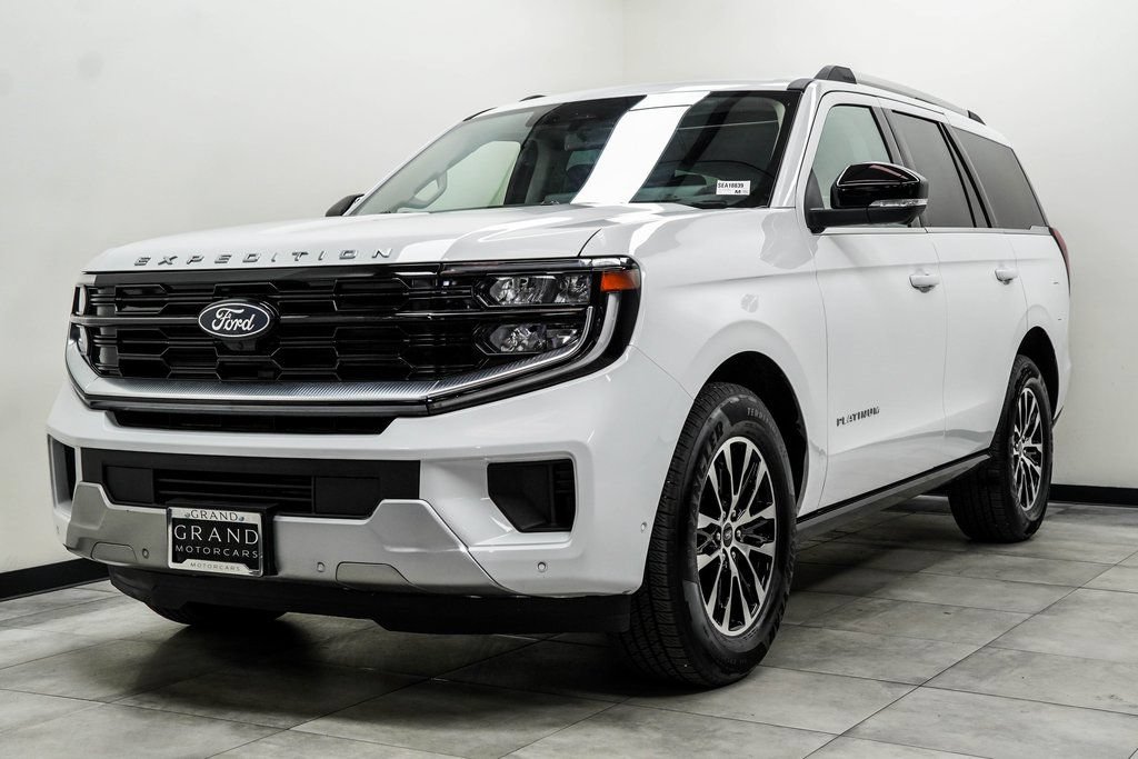 Used 2025 Ford Expedition Platinum AWD/4WD image 6