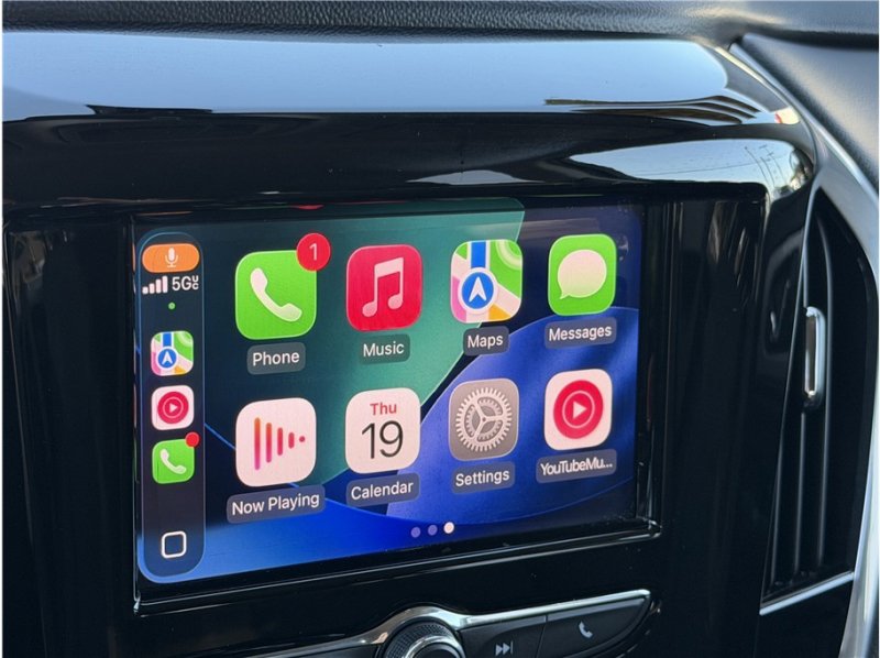 Used 2020 Chevrolet Traverse LS image 44