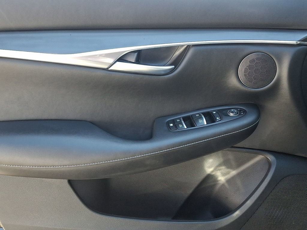 Certified 2025 INFINITI QX50 Pure image 13