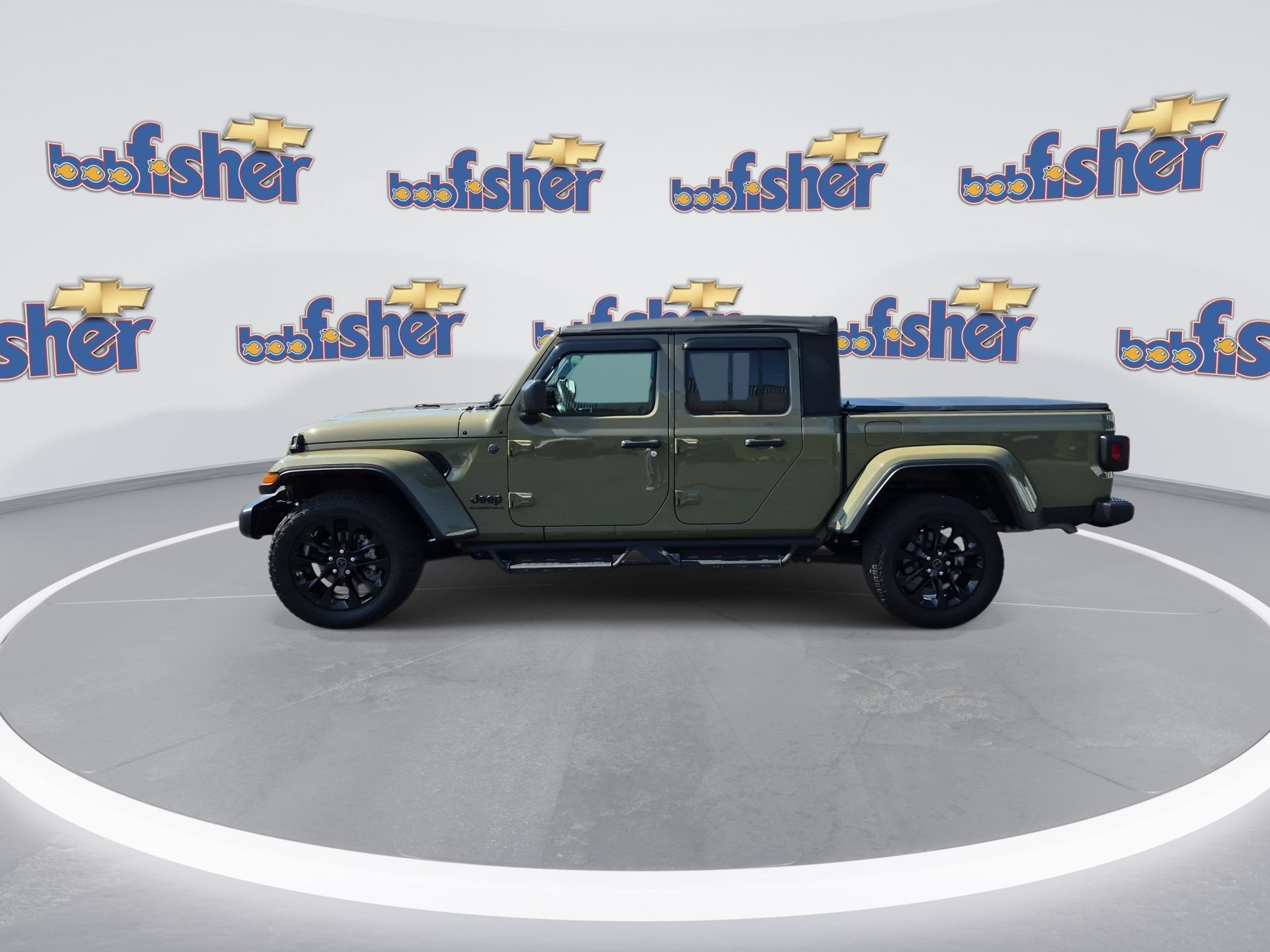 Used 2025 Jeep Gladiator Sport AWD/4WD image 5