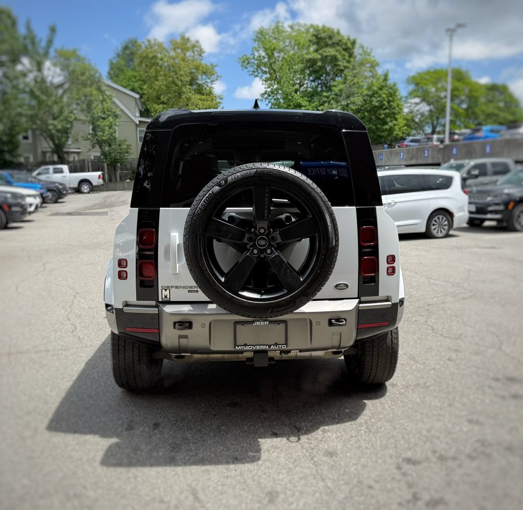 Used 2022 Land Rover Defender 110 X-Dynamic HSE AWD/4WD image 10