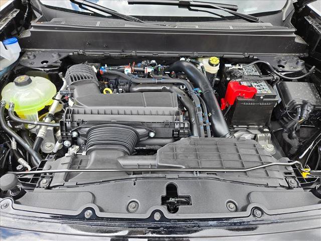New 2025 Ford Maverick Lobo AWD/4WD image 16