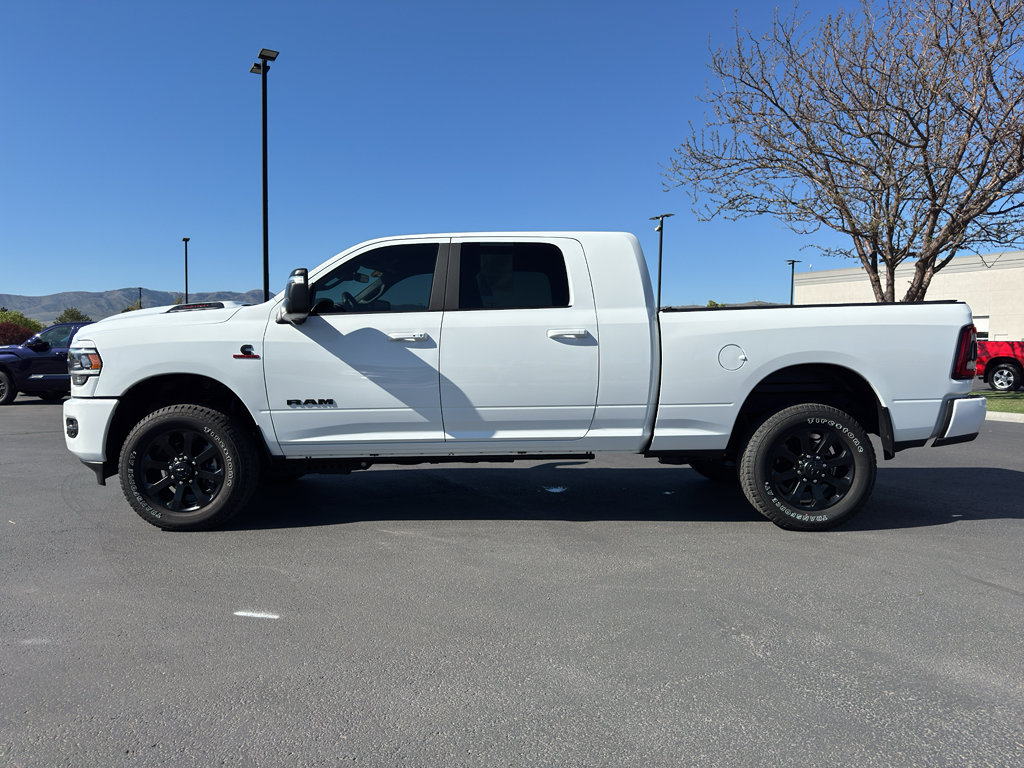 Used 2024 RAM 2500 Laramie w/ Night Edition AWD/4WD image 4
