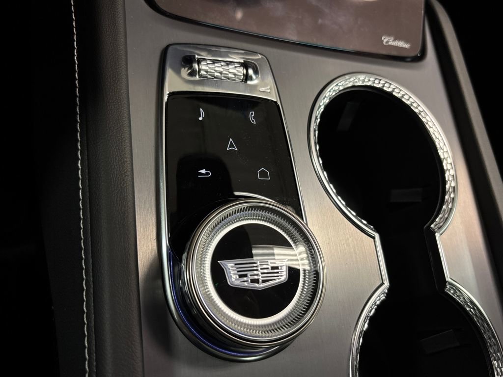 New 2026 Cadillac Vistiq Luxury image 42