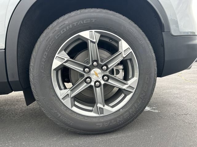 New 2026 Chevrolet Blazer LT w/ LPO, Floor Liner Package FWD image 19