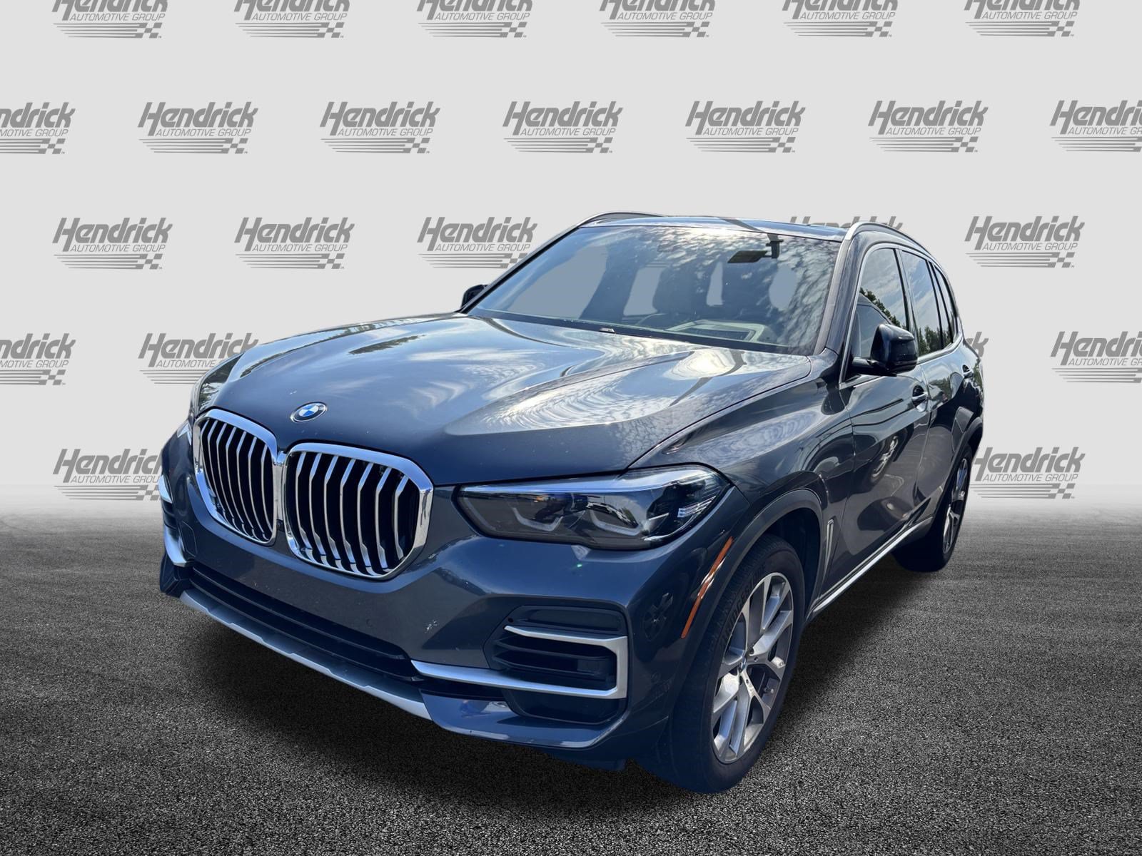 Used 2022 BMW X5 sDrive40i w/ Luxury Seating Package RWD image 6