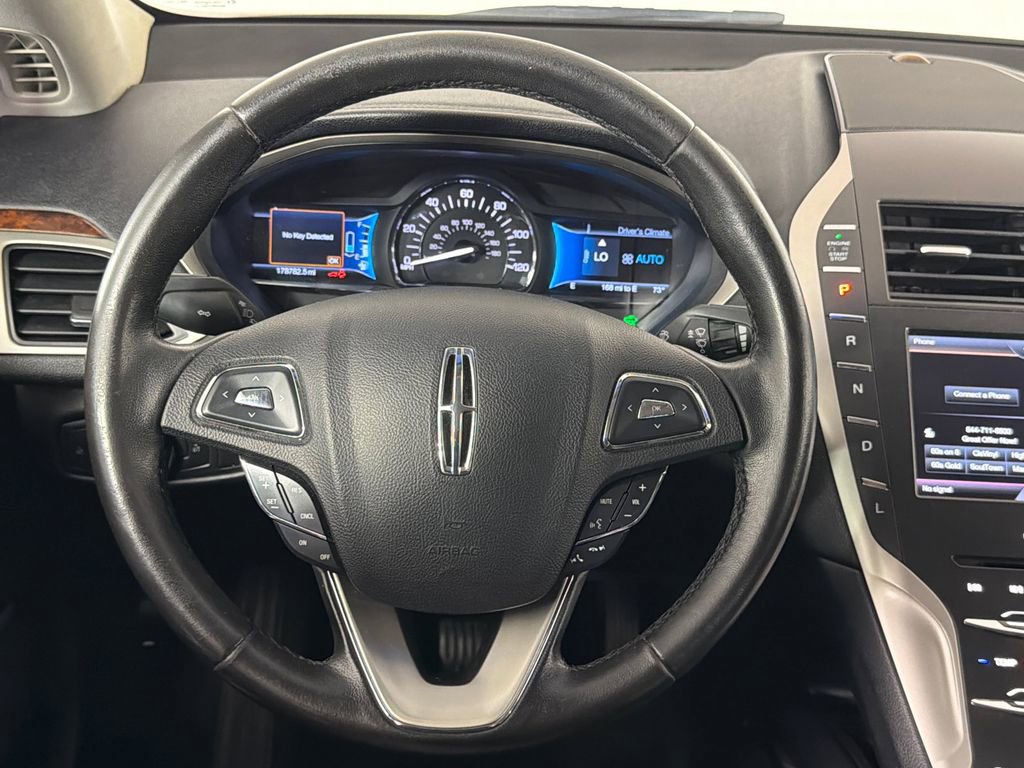Used 2015 Lincoln MKZ Hybrid image 23