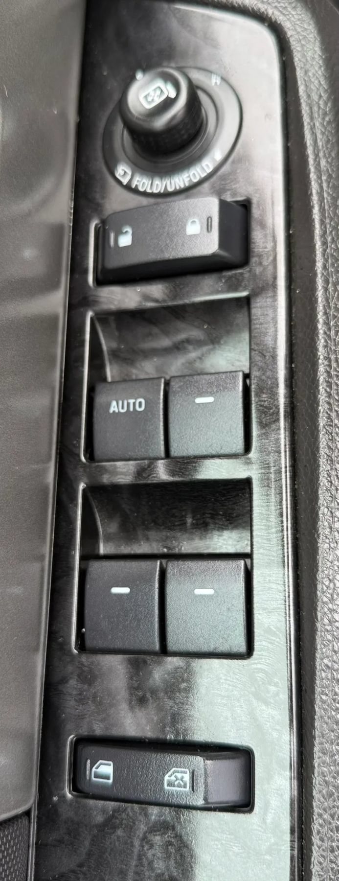 Used 2012 Ford Expedition Limited AWD/4WD image 22