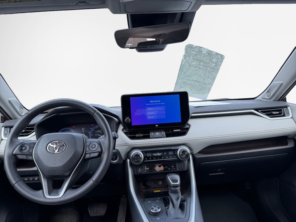 Used 2023 Toyota RAV4 Limited image 22