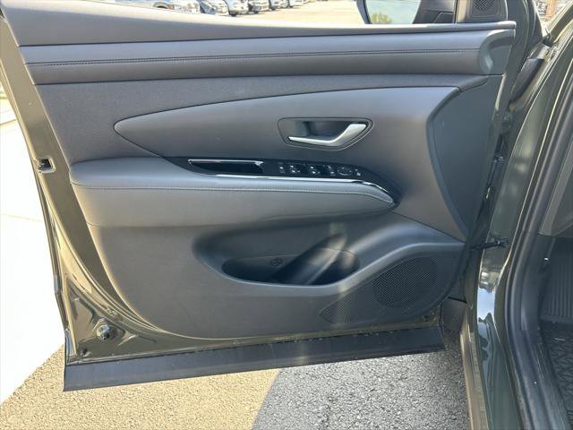 New 2025 Hyundai Santa Cruz SEL image 11