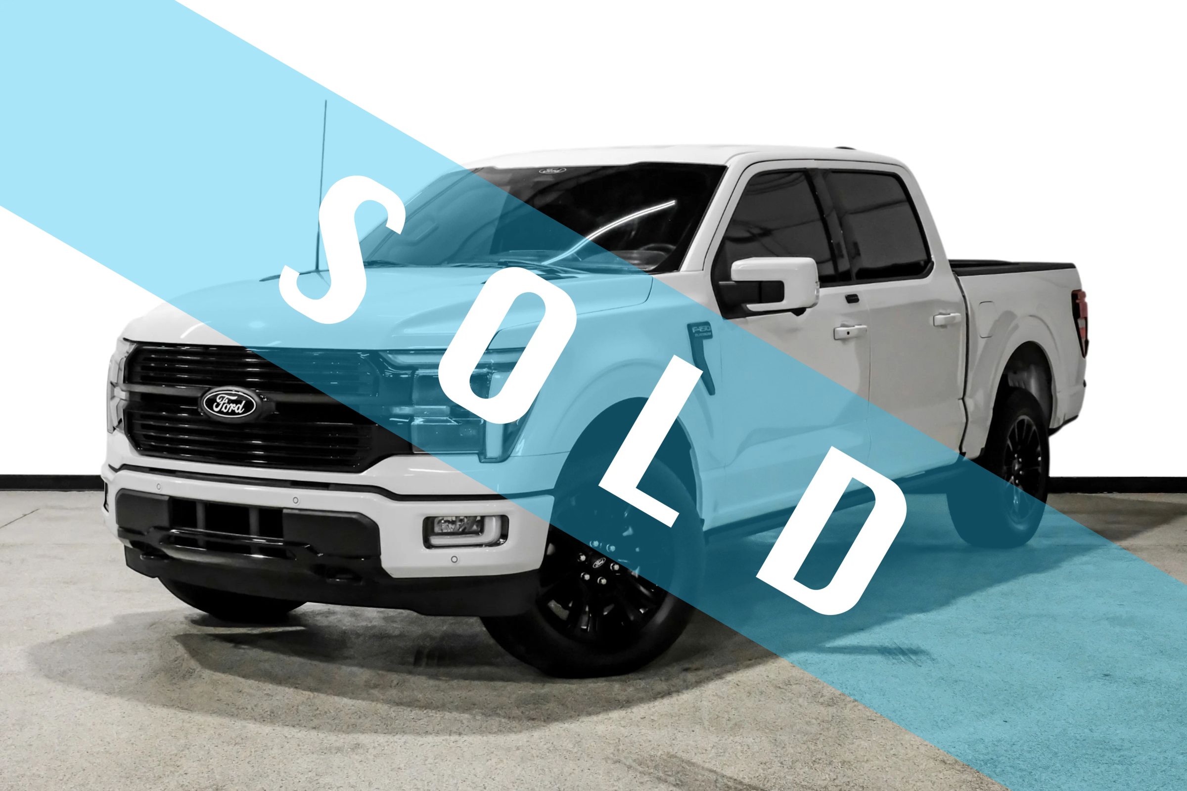 Used 2025 Ford F150 Platinum w/ FX4 Off-Road Package AWD/4WD image 1