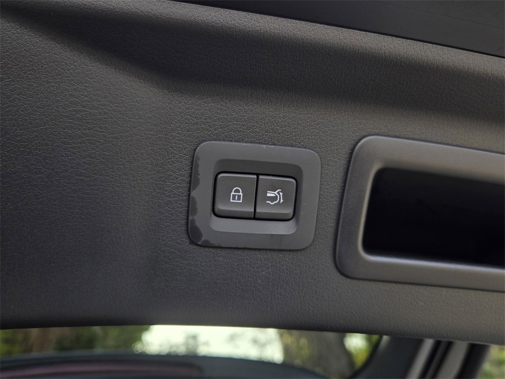 Certified 2025 MAZDA CX-70 3.3 Turbo S w/ Premium Plus image 36