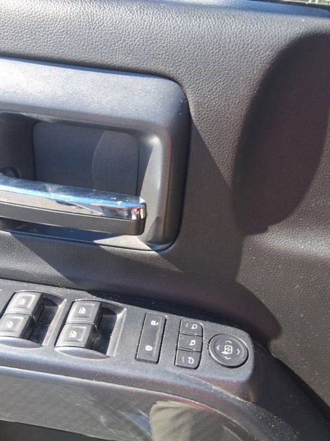 Used 2015 GMC Sierra 1500 SLE AWD/4WD image 17