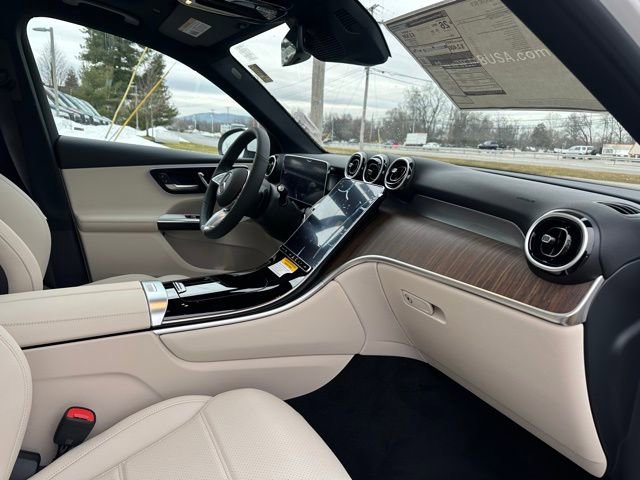 New 2026 Mercedes-Benz GLC 300 4MATIC image 26