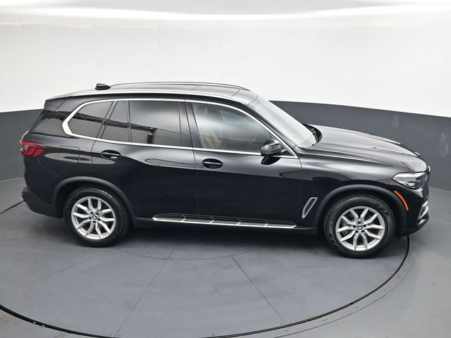 Used 2023 BMW X5 xDrive40i w/ Premium Package AWD/4WD image 22