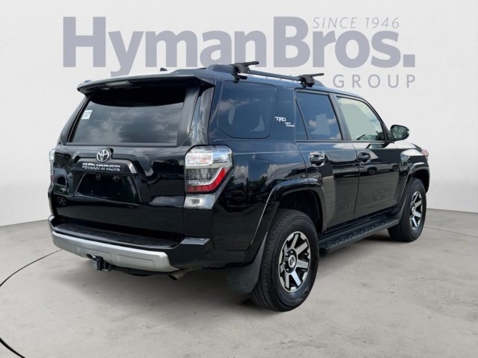 Used 2020 Toyota 4Runner TRD Off-Road Premium w/ Moonroof Package AWD/4WD image 3