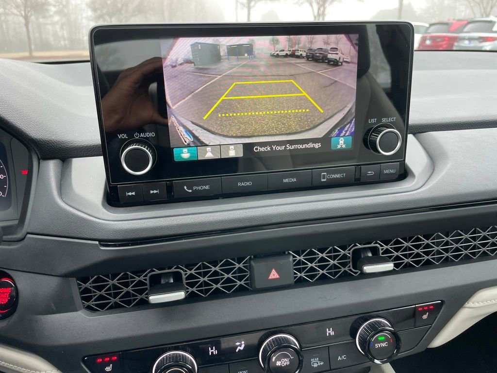 Certified 2025 Honda Accord SE image 17