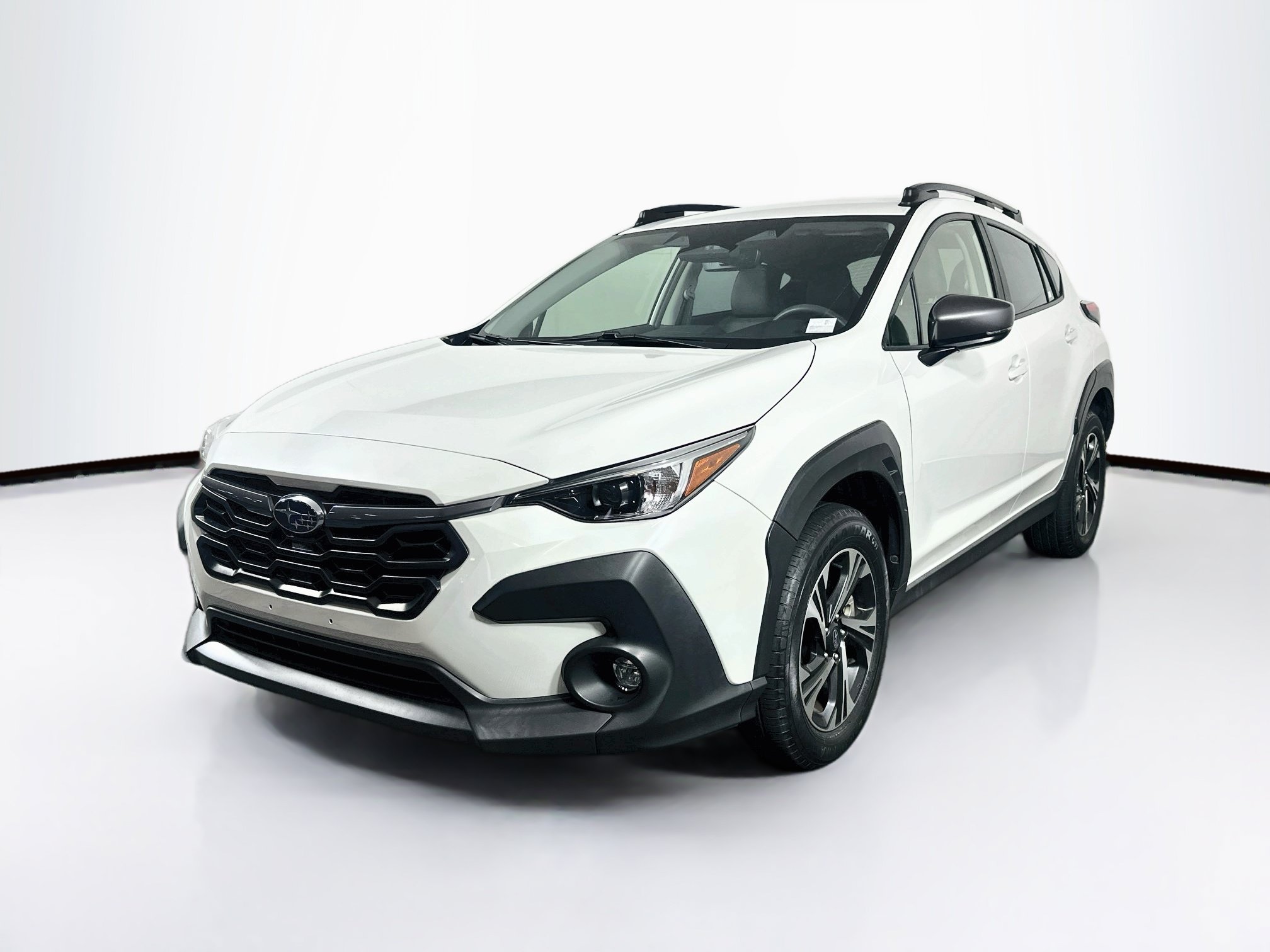 Used 2024 Subaru Crosstrek 2.0i Premium w/ Crosstrek Mirror Package AWD/4WD image 3