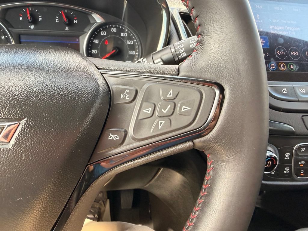 Used 2022 Chevrolet Equinox RS w/ Infotainment Package AWD/4WD image 17