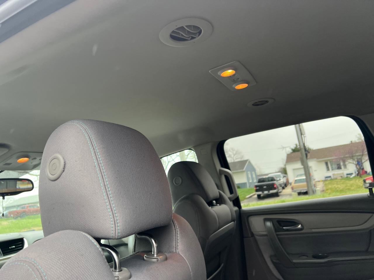 Used 2013 Chevrolet Traverse LS image 28