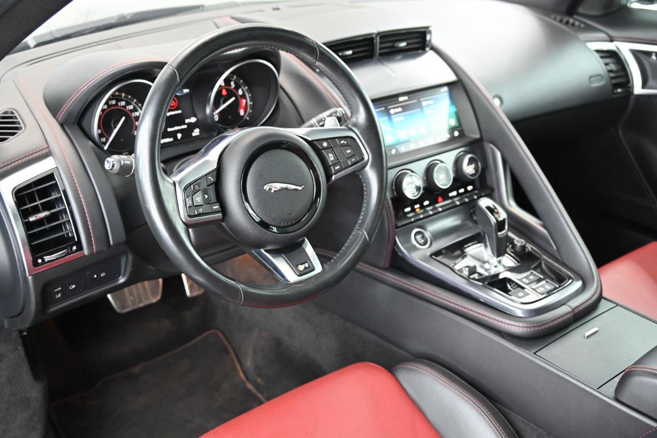 Used 2019 Jaguar F-TYPE R AWD/4WD image 24