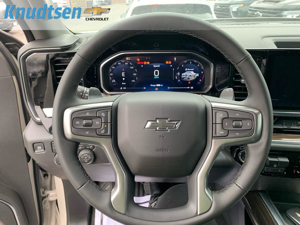 Used 2026 Chevrolet Silverado 1500 RST w/ RST All Star Premium Package AWD/4WD image 26