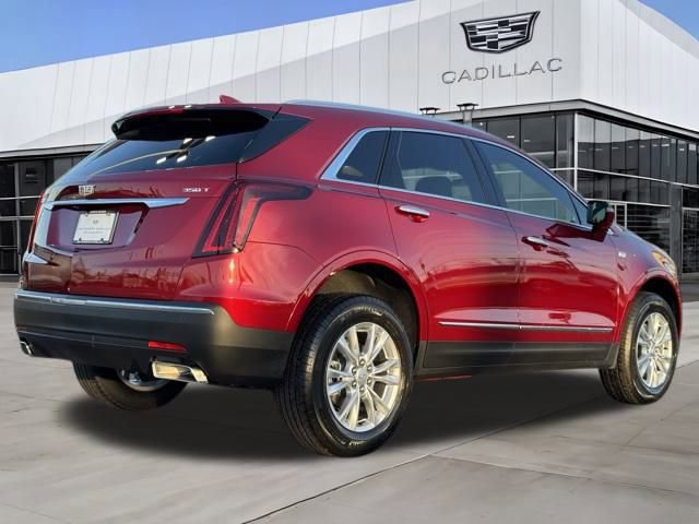 New 2025 Cadillac XT5 Luxury image 7