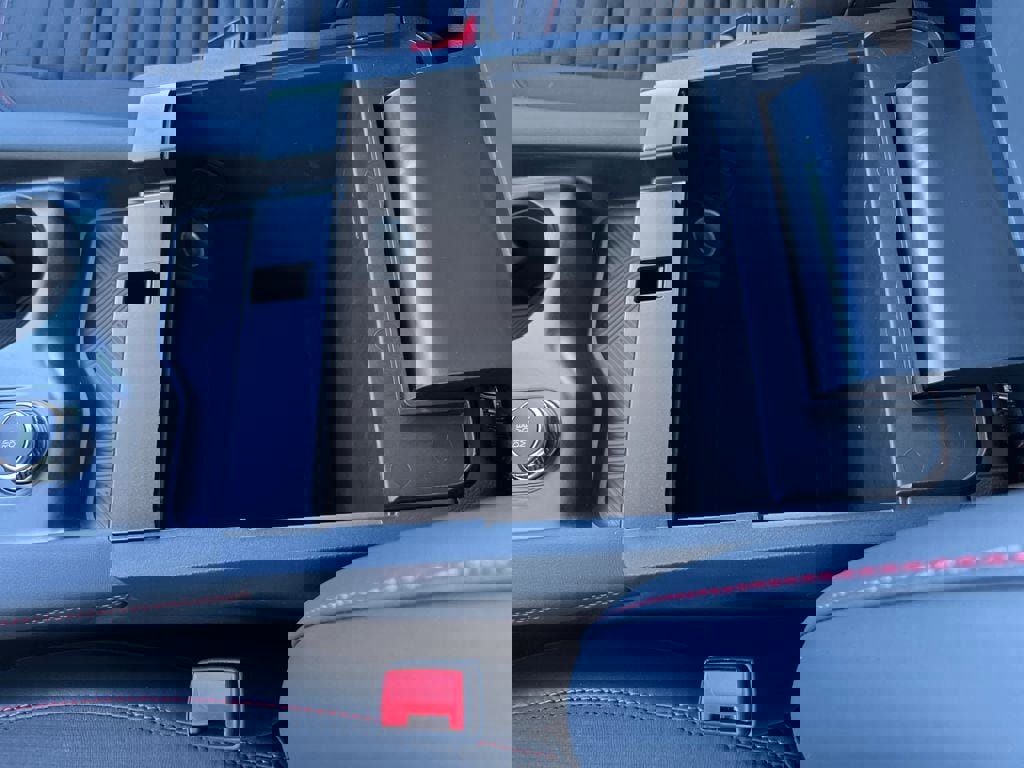 New 2026 Ford Explorer ST-Line image 28