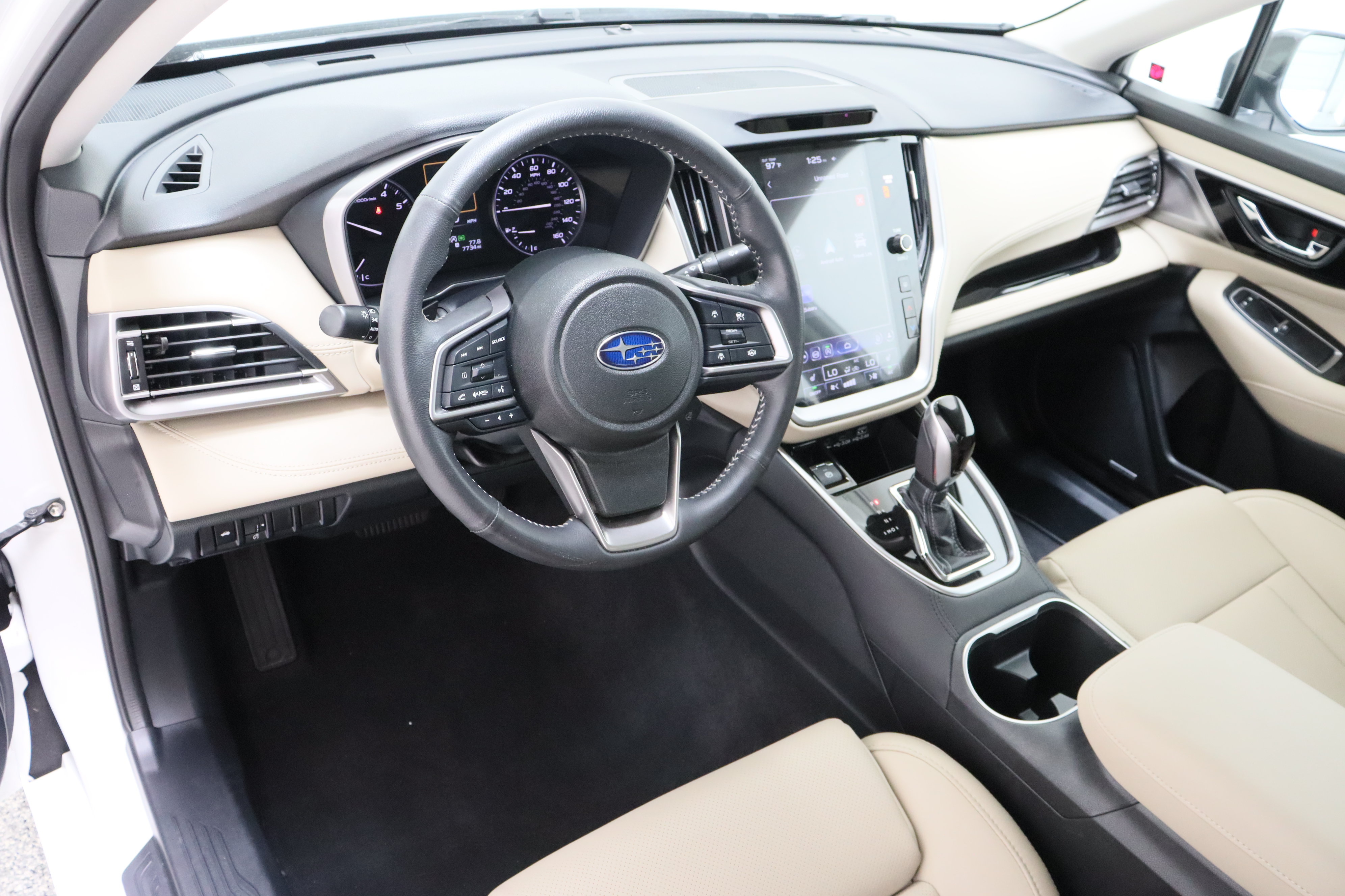 Used 2025 Subaru Legacy Limited AWD/4WD image 13