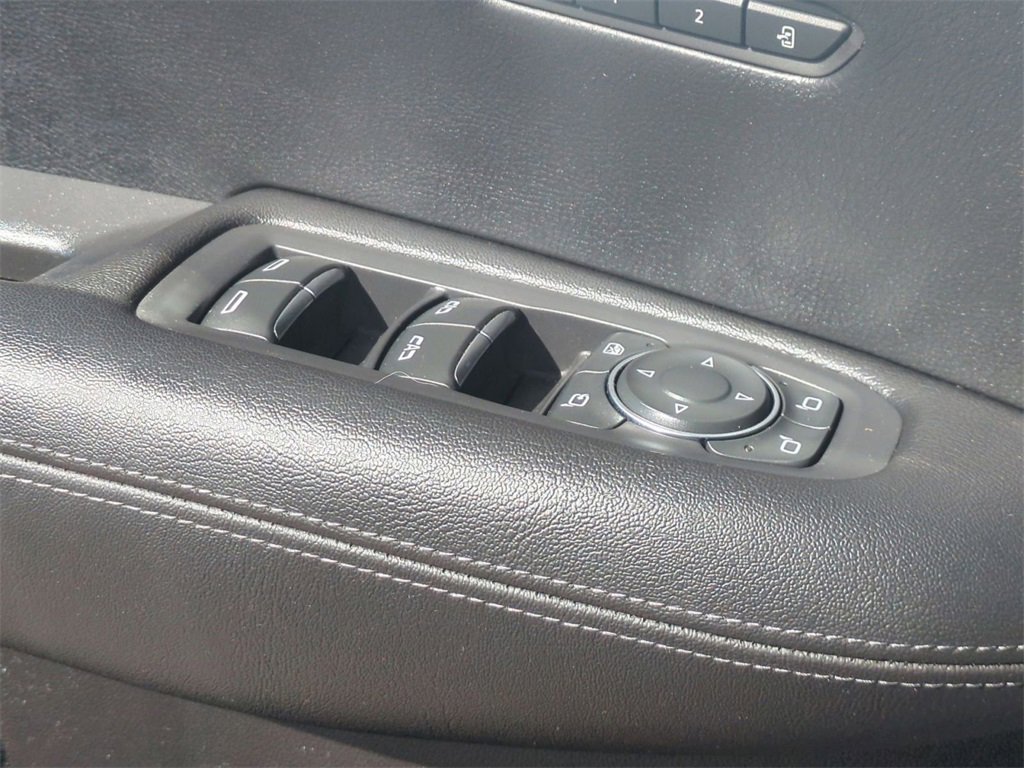 Used 2022 Cadillac XT5 Premium Luxury w/ LPO, ONYX Package image 24