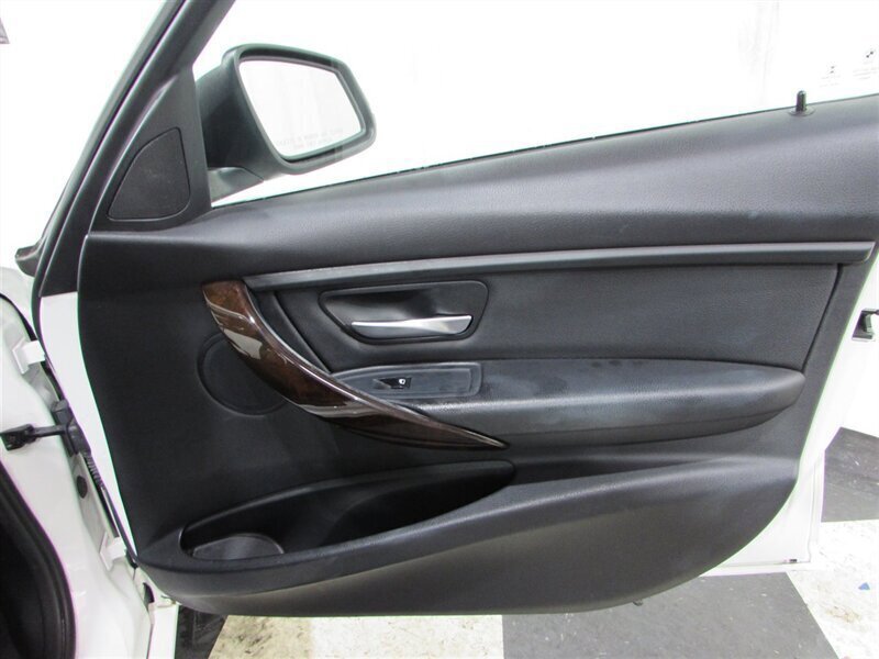 Used 2015 BMW 328i Sedan image 98