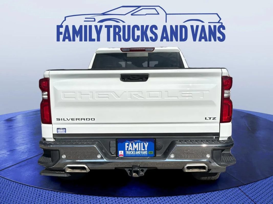 Used 2023 Chevrolet Silverado 1500 LTZ w/ LTZ Convenience Package II AWD/4WD image 4