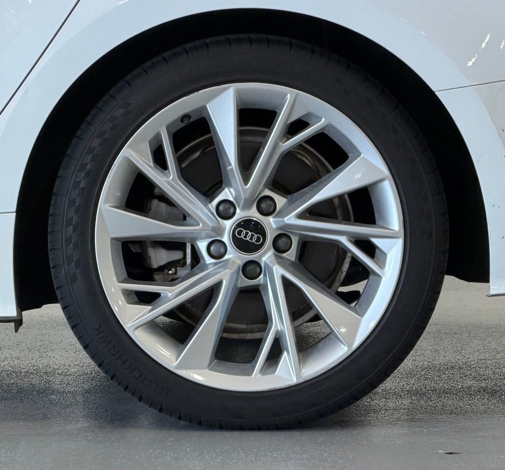 Used 2023 Audi A5 2.0T Premium w/ Convenience Package image 9