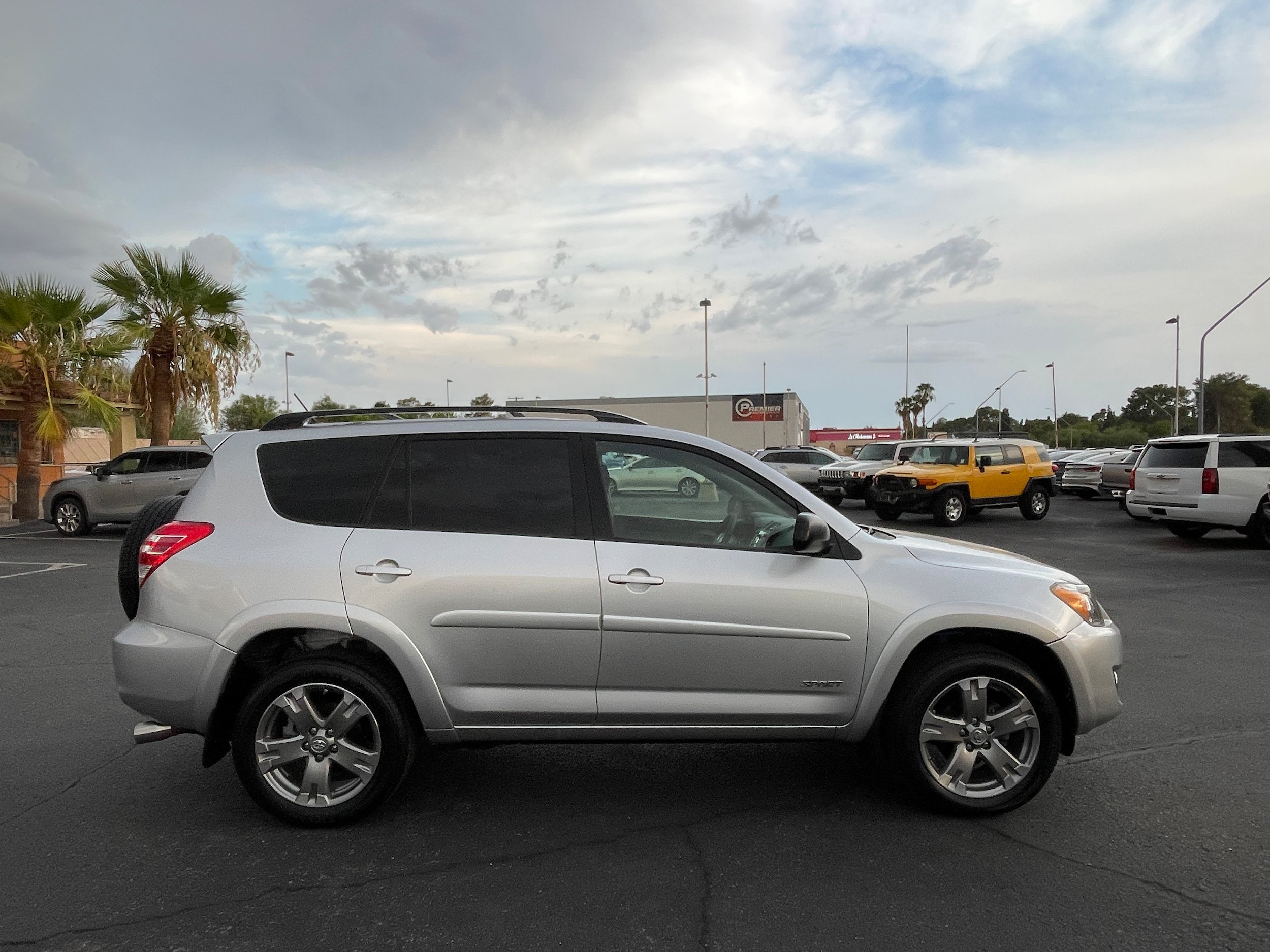Used 2010 Toyota RAV4 Sport AWD/4WD image 6
