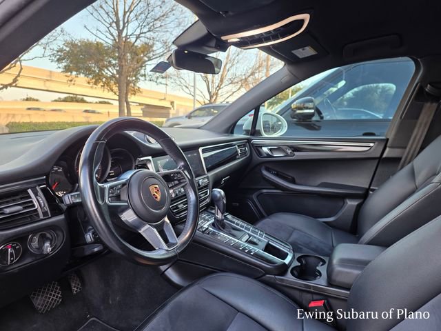 Used 2020 Porsche Macan image 3