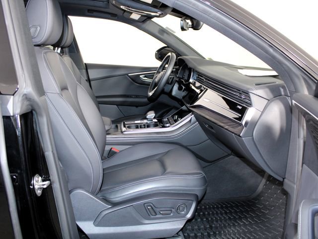 Used 2023 Audi Q8 Premium Plus w/ Premium Plus Package image 28