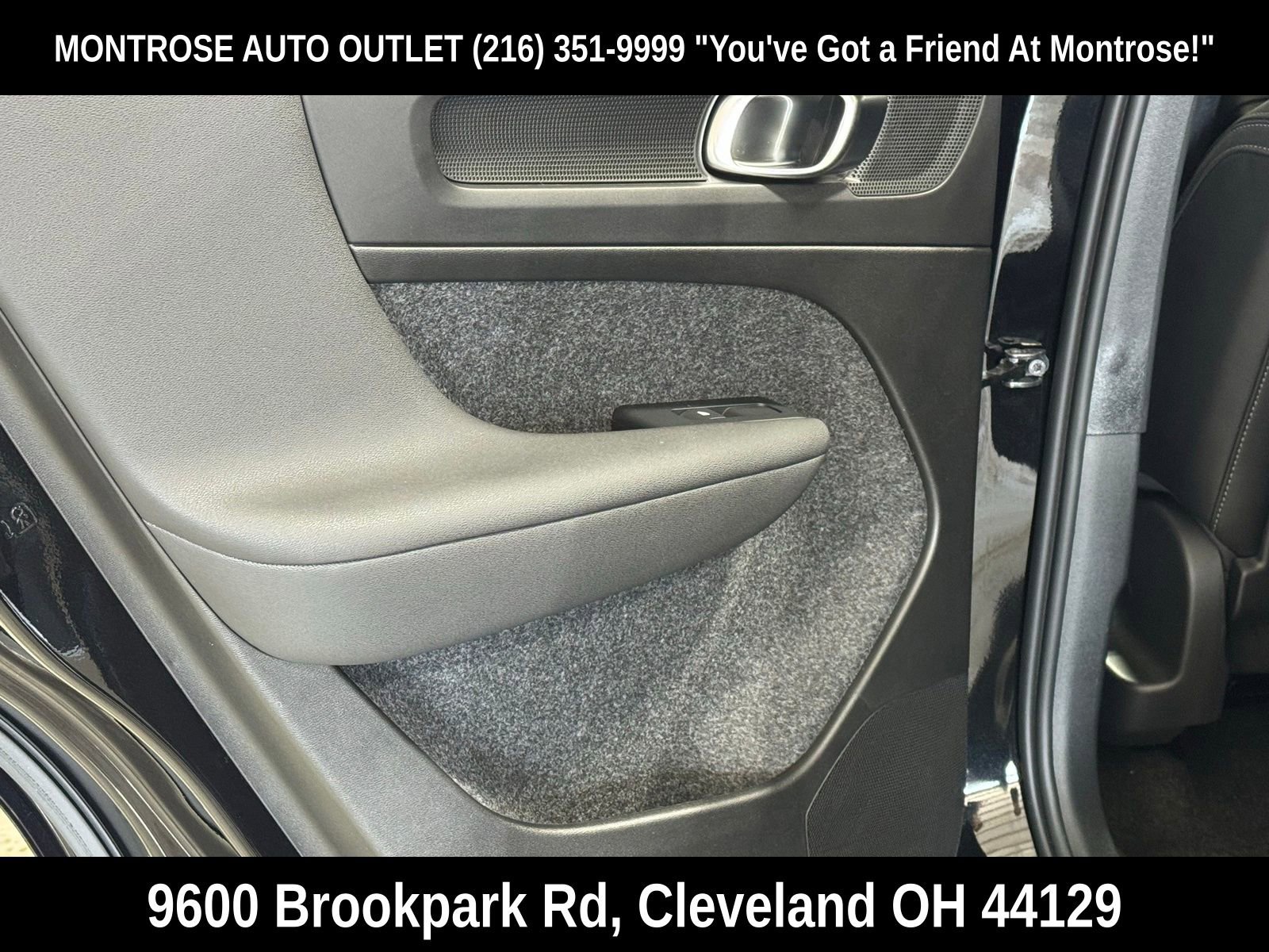 New 2026 Volvo XC40 B5 Core w/ Protection Package Premier image 31