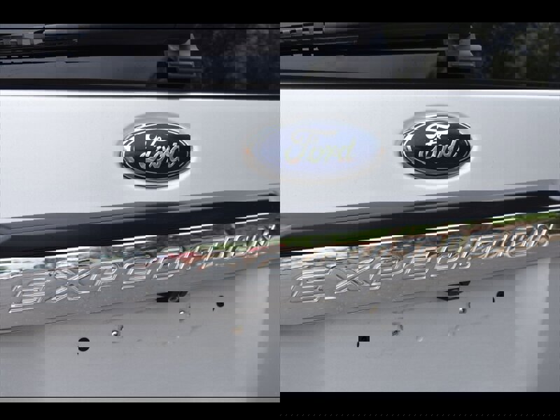 Used 2015 Ford Expedition XL image 47