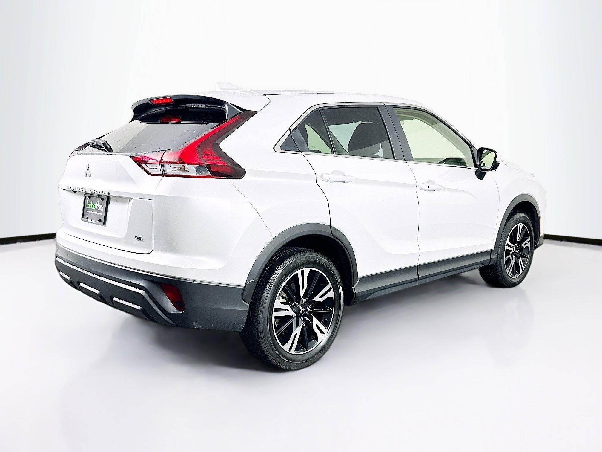Used 2024 Mitsubishi Eclipse Cross SE image 9