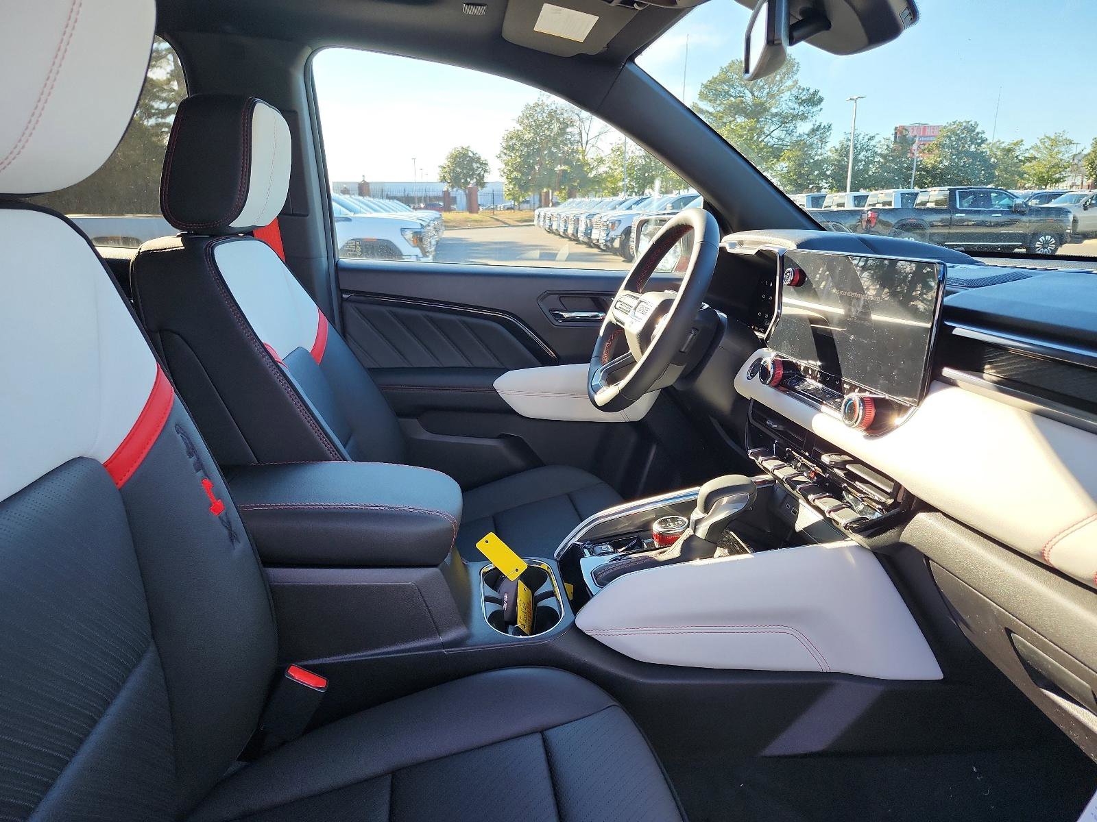 New 2026 GMC Canyon AT4X AWD/4WD image 6