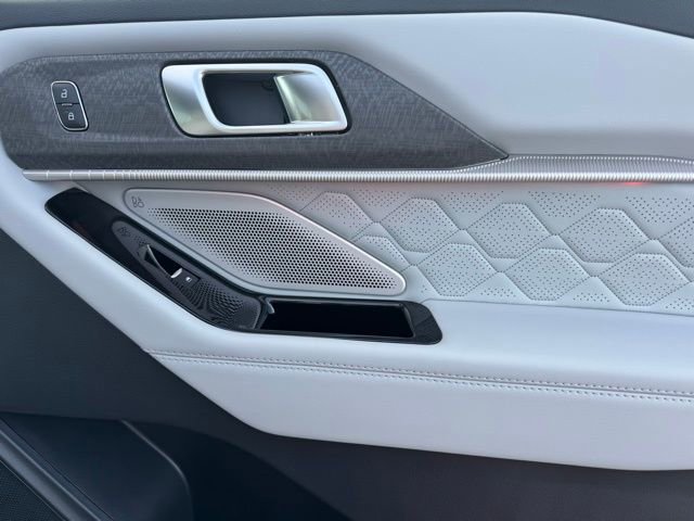 New 2026 Ford Explorer Platinum w/ LUX Leather Package image 57