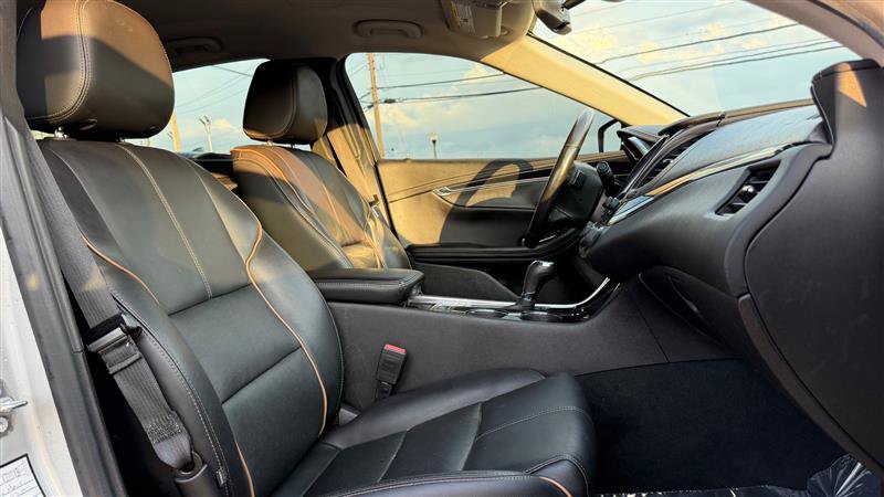 Used 2018 Chevrolet Impala Premier FWD image 33