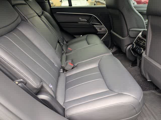 Used 2025 Land Rover Range Rover SE AWD/4WD image 19