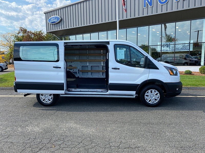 Used 2025 Ford Transit 250 Low Roof w/ Exterior Upgrade Package RWD image 6