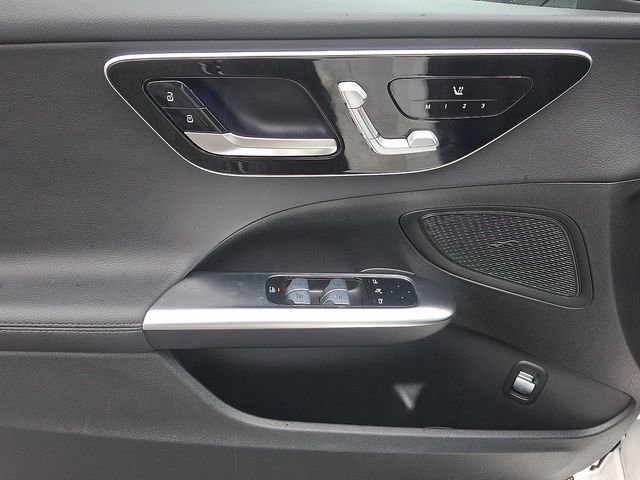 Used 2025 Mercedes-Benz C 300 4MATIC Sedan image 14