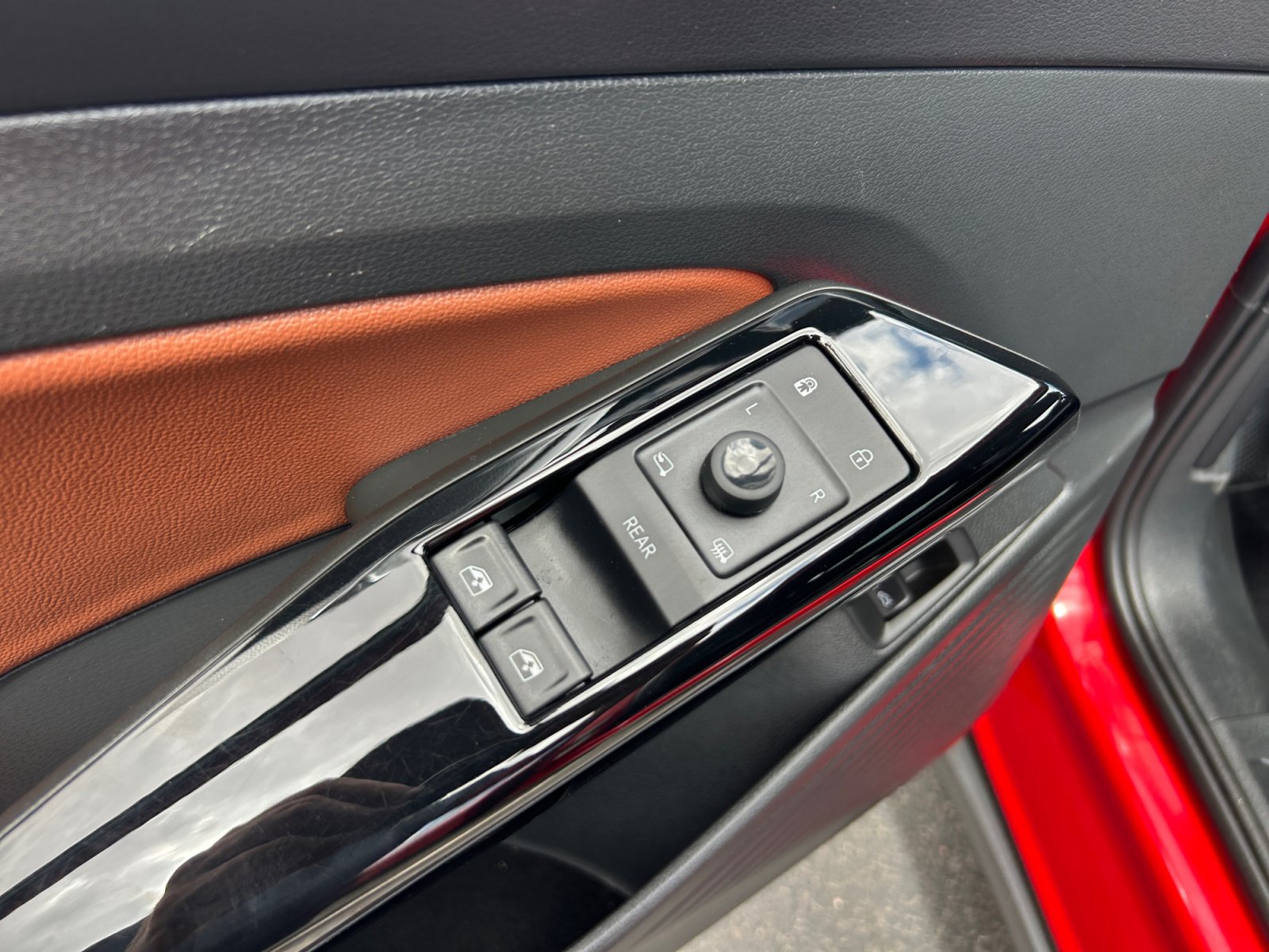 Certified 2022 Volkswagen ID.4 Pro S RWD image 13