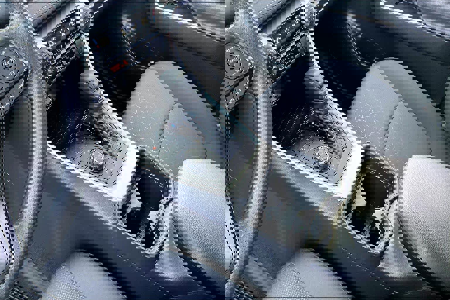 Used 2020 Toyota RAV4 XLE image 17