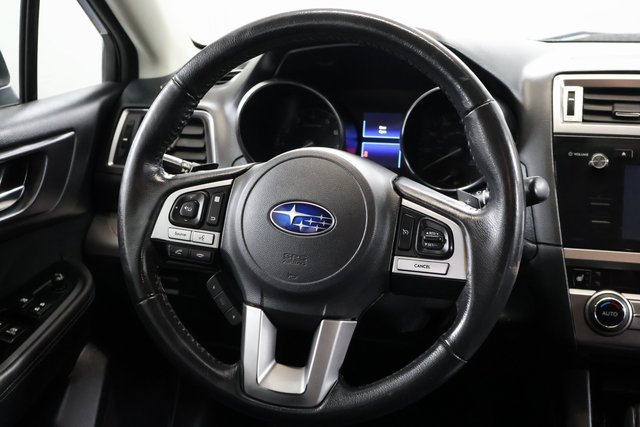 Used 2017 Subaru Outback 2.5i Premium w/ Popular Package #2 AWD/4WD image 14