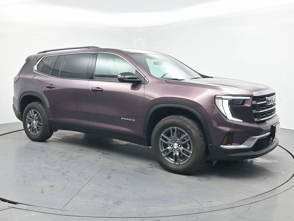 Used 2025 GMC Acadia Elevation image 7